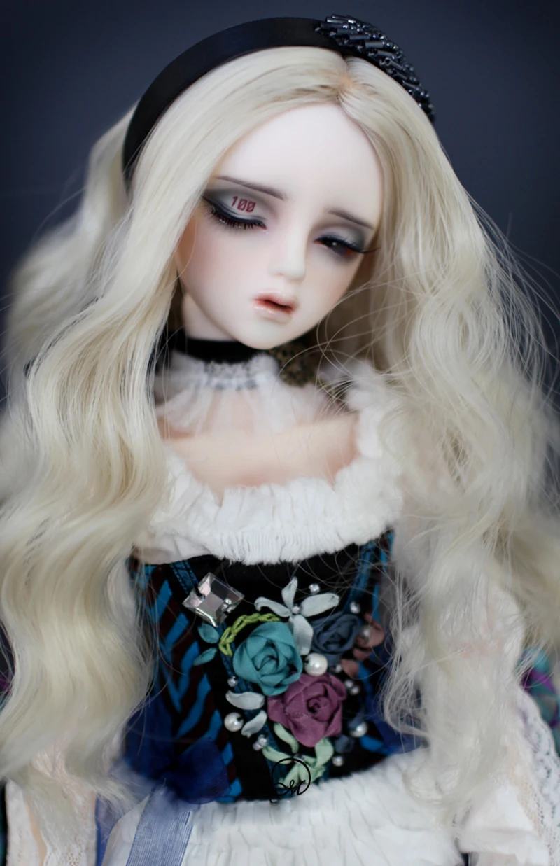 Парик для шарнирных кукол светлый волнистый высокотемпературный 1/3 1/4 1/6 1/8 MSD SD |