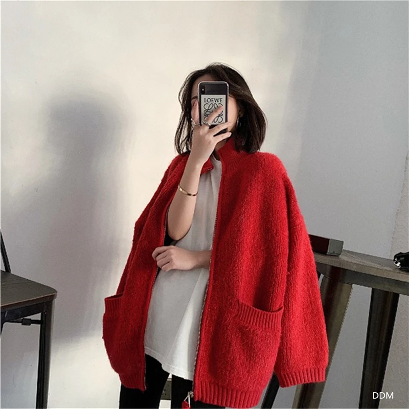 Женский плотный теплый кардиган однотонный вязаный жакет с круглым вырезом на