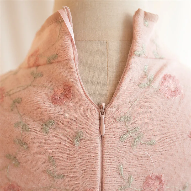 Ципао с воротником-стойкой и оборками в стиле ретро | Женская одежда