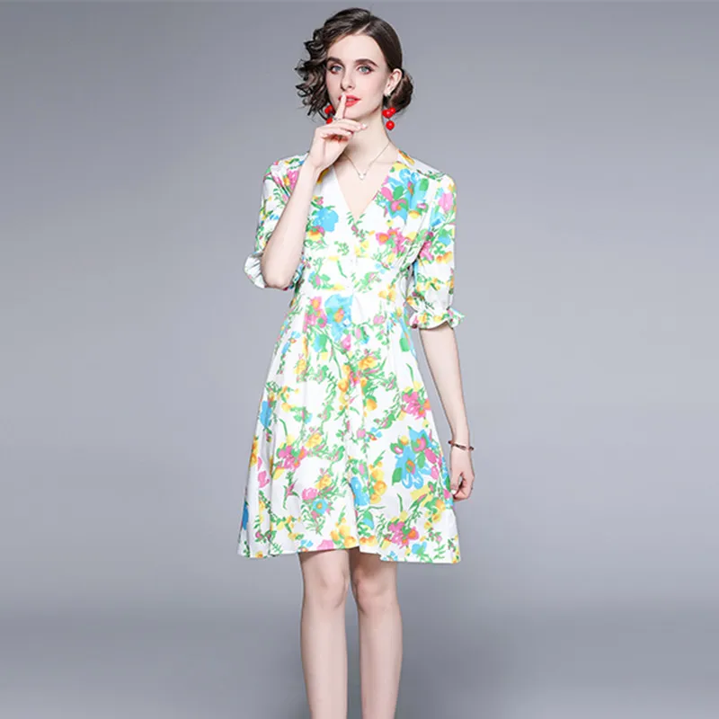 

2021 New Spring Summer Women Sexy V-Neck Half Sleeve Sashes Slim Mini Dress Floral Print Sweet Vacation Dress