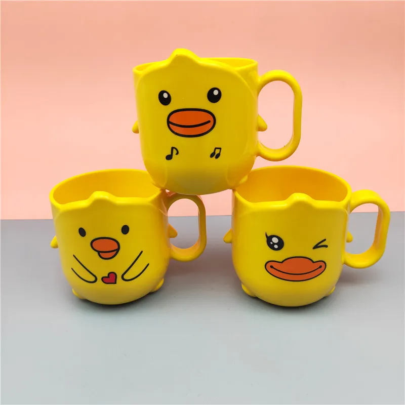 

HHHOME 1PC Cartoon Cute Yellow Duck Children Brushing Mouthwash Cup Couple Student Anti-fall Tooth Cylinder Tooth Bear Wash Cup
