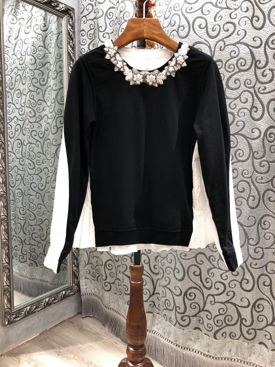 

2020 autumn and winter new women's neckline flowers beaded irregular color matching stitching long-sleeved sweater 1