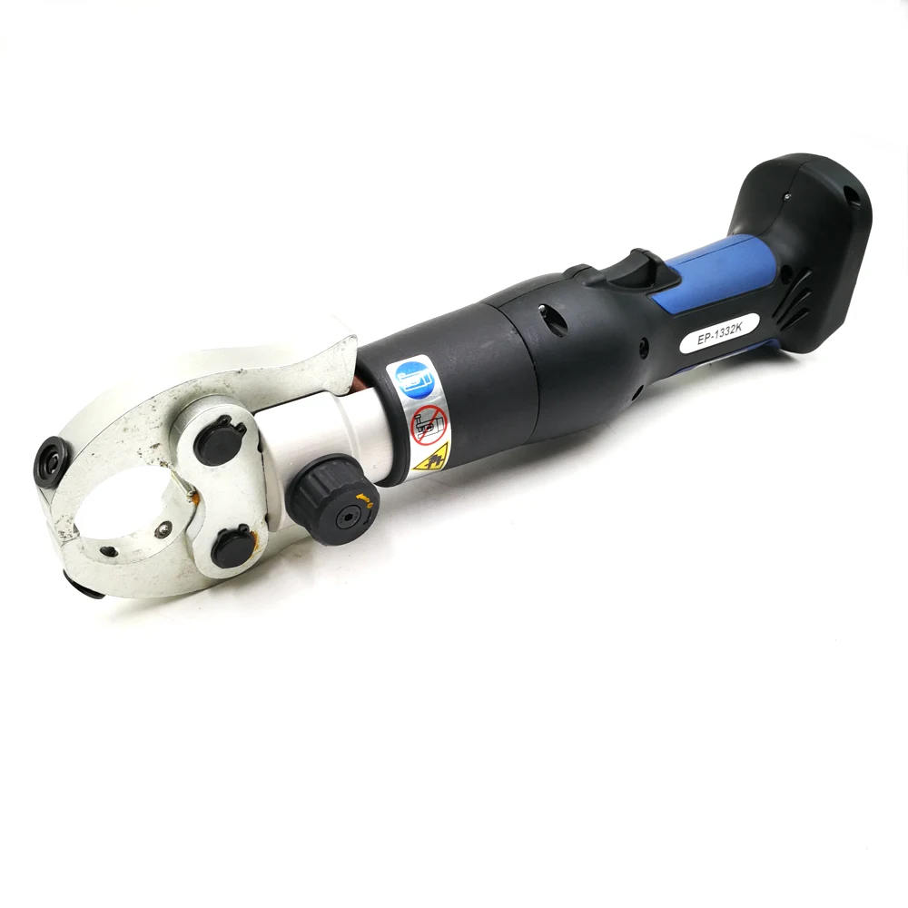 Рисунок 3 - Инструменты для фитинга труб