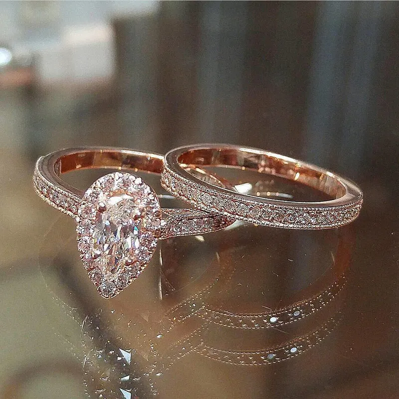 

Huitan AAA Zircon Stone Micro Paved Bridal Ring Sets Romantic Rose Gold Color Engagement Rings Wholesale Lots&Bulk Midi Rings