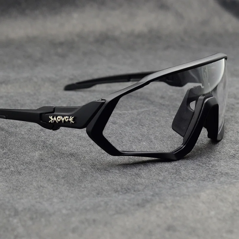 Kapvoe Photochromic Sports cycling Glasses for Men Women MTB Mountain Road Bicycle Eyewear Cycling Sunglasses Oculos Ciclismo