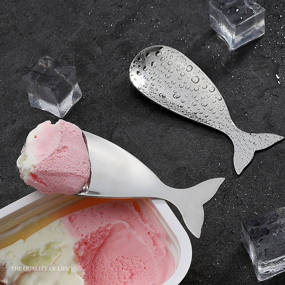 

2pcs spoon kitchen tool whale-shaped stainless steel fruit dessert ice cream spoon metal spoon tableware mirror polished