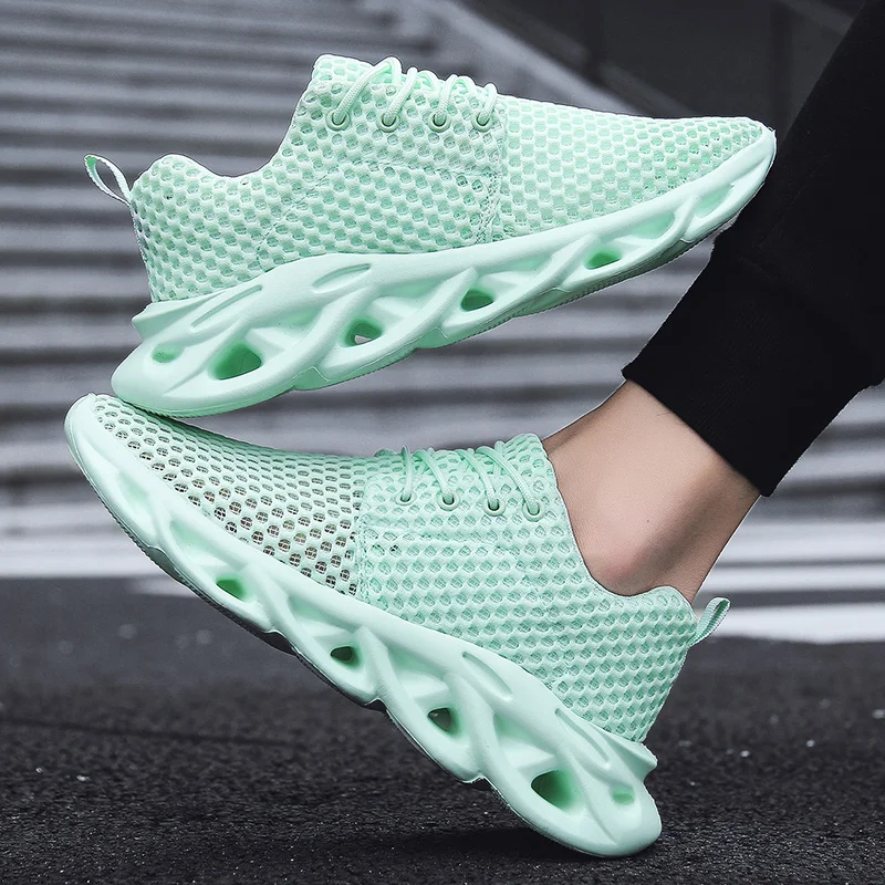 Damyuan Running Shoes 48 Breathable Light Men's Sneakers 47 Fashion Men's Jogging Sports Shoes 36 Large Size Couple Casual Shoes