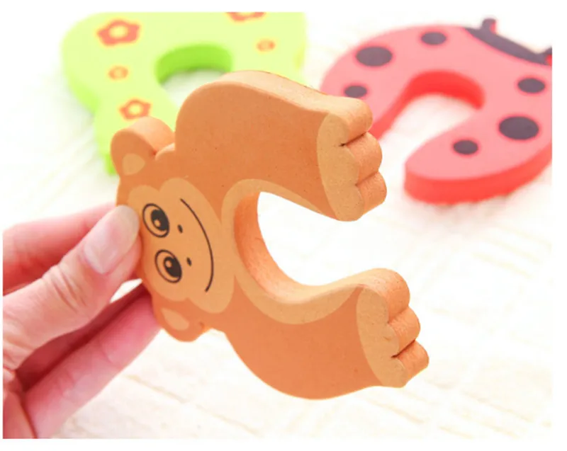 Fashion Baby Safety Locks Children Protection C Shape Security Cabinet Door Clip Kids Finger Safe Soft Foam Stopper | Обустройство