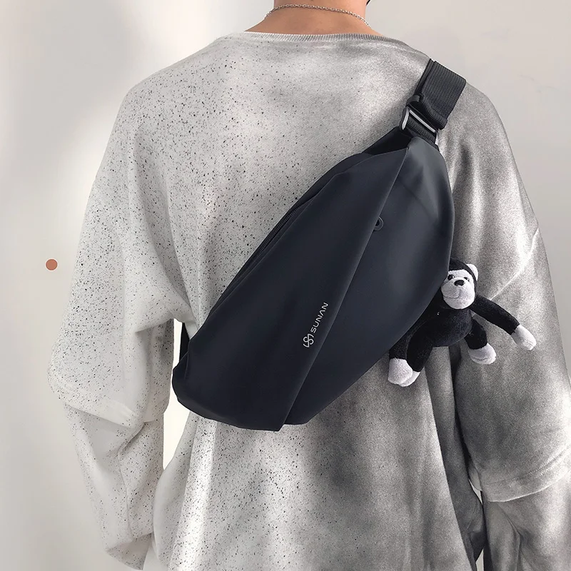 2021 new men's messenger bag men's messenger bag travel chest bag men's messenger bag boys nylon short