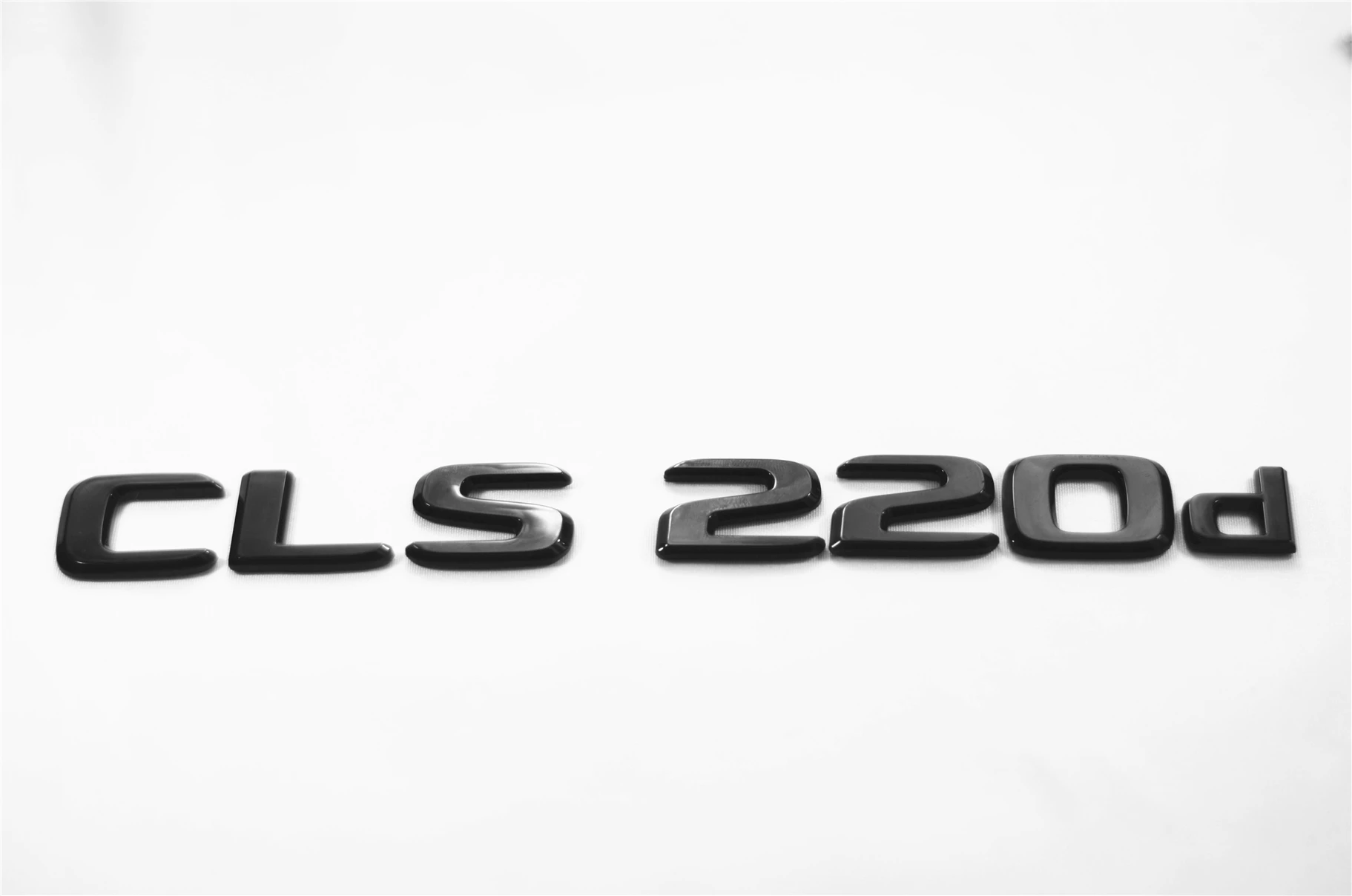 

Emblem Badge Trunk Rear ABS for Mercedes Benz CLS350d CLS400d CLS450d CLS300d CLS220d Black Car Exterior Stickers Decoration