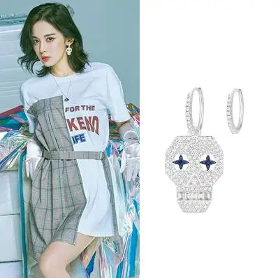 Top Quality New Fashion Eye Skull Dinosaur Asymmetry Hoop Earrings for Women Wedding Zirconia Jewelry - Metal Color: Skull
