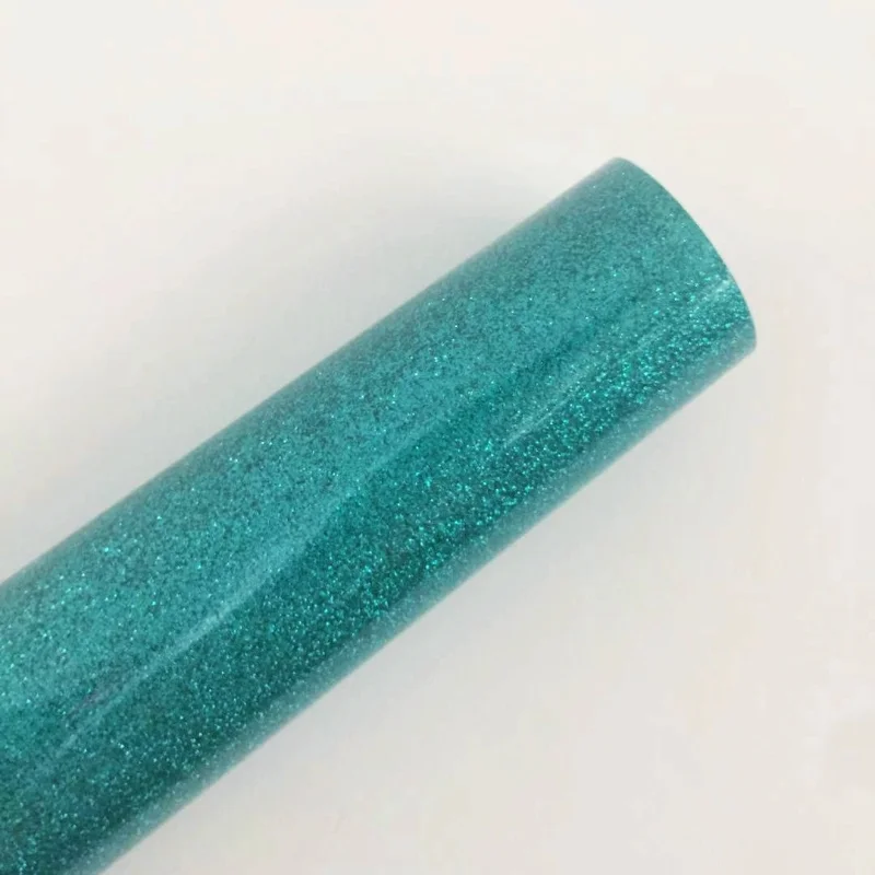 

Блестящий термотрансферный винил WXPYU