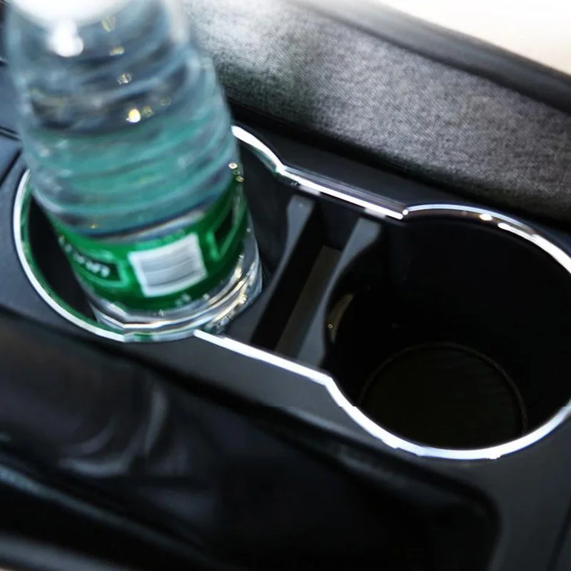 Автомобильный коврик для приборной панели автомобиля с водяными чашками