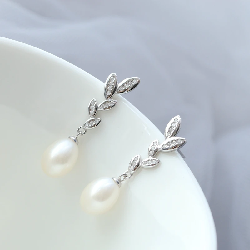 

Handmade Creative Olive Leaf Earstud Trendy Natural Freshwater Pearl Women Tide Flow 925 Sterling Silver Earrings Jewelry Gift