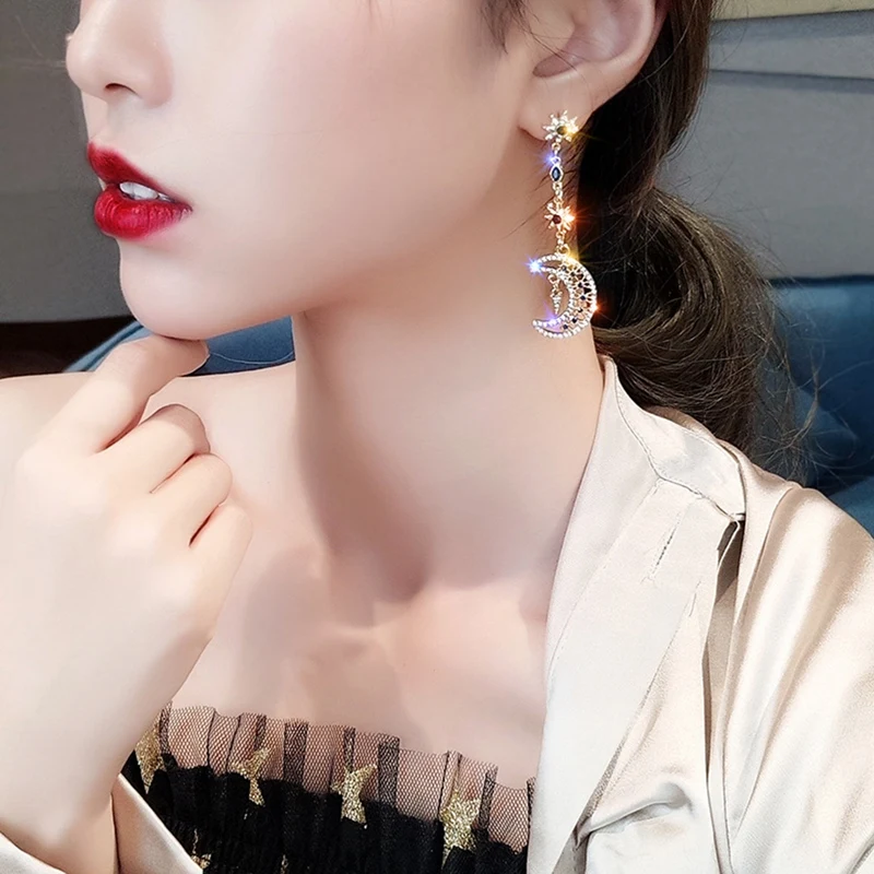 

Asymmetric Sun Moon Long Pendant Earrings Crystal Rhinestone Personality Tassel Elegant Shiny Earrings Girls Jewelry Gifts New