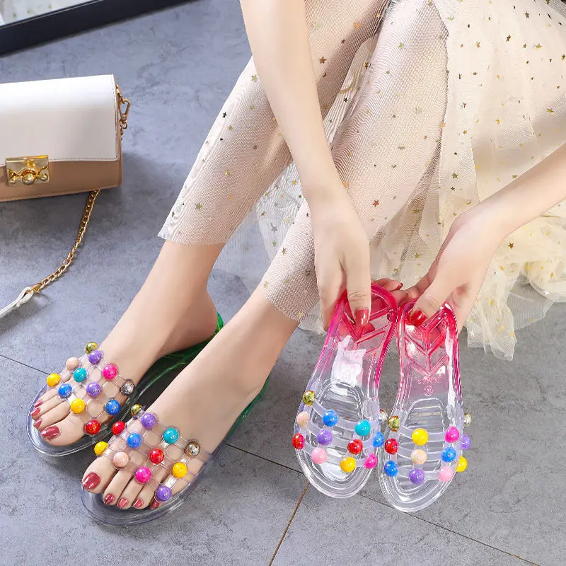 Summer New Style Crystal Slippers Women External Wear Soft Bottom Transparent Beach Shoes Slides Leisure Square Heel String Bead