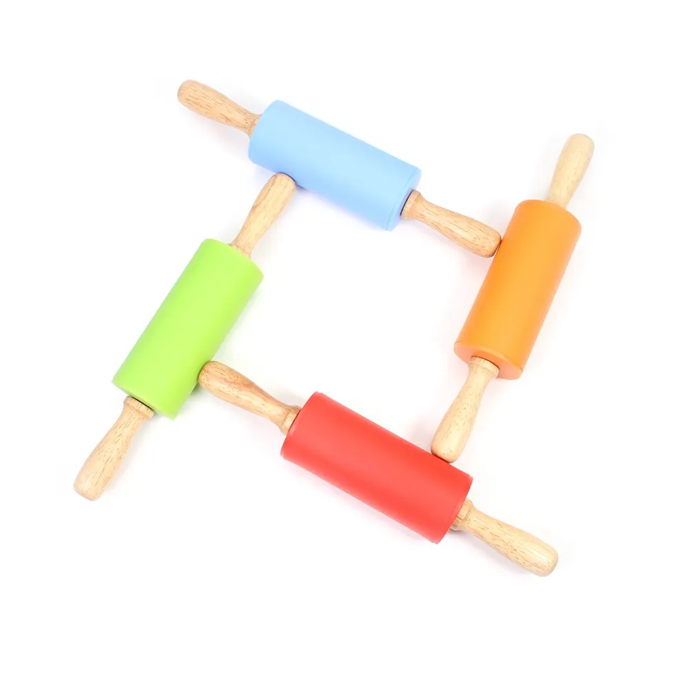 Силиконовая скалка для детей с антипригарной поверхностью и удобными