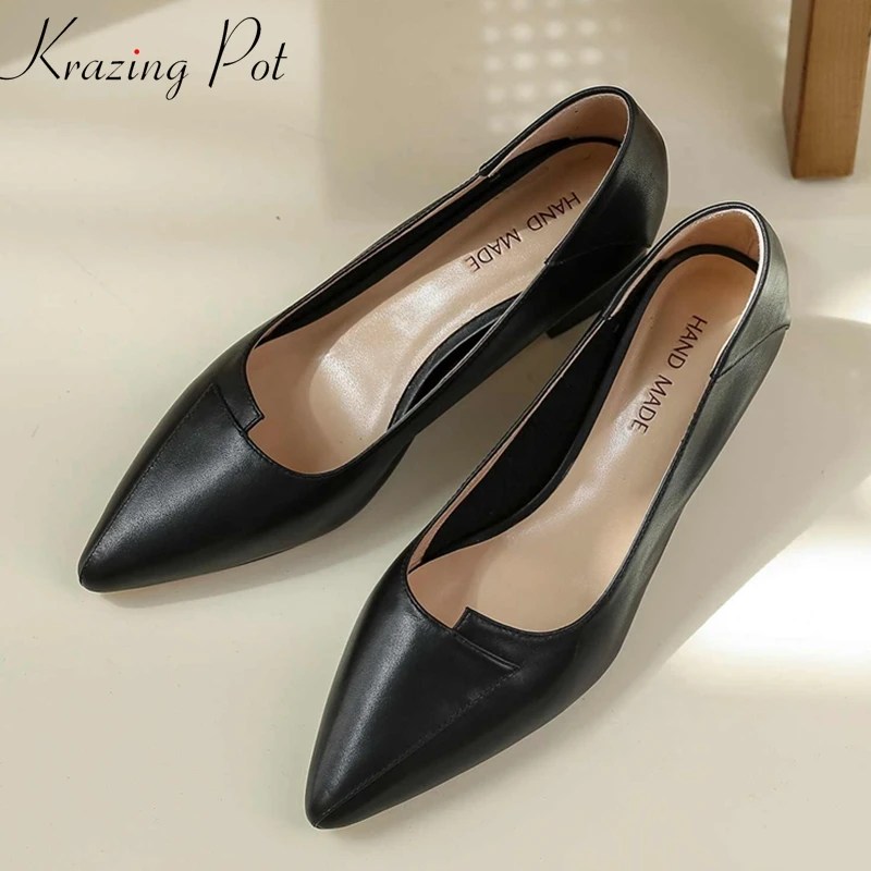 

Krazing Pot/натуральная кожа на среднем каблуке с острым носком в сдержанном стиле, обувь в деловом стиле модель на взлетно-посадочной полосы шоу...