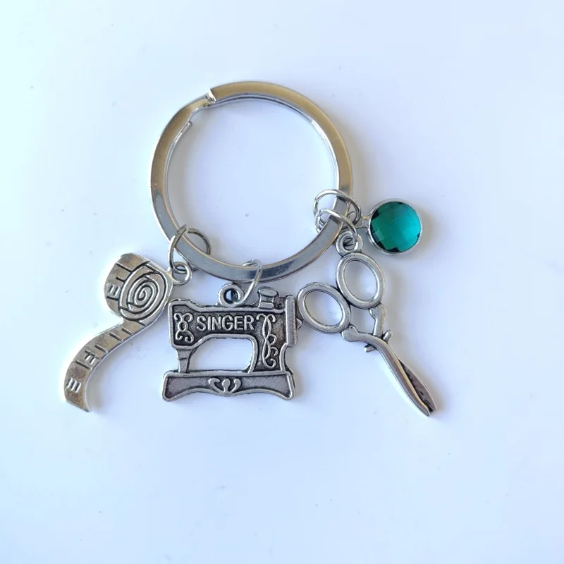 

20201PC Fashion Jewelry Sewing Machine Keychain, Creative Tailor Keychain, Tassel Keychain Personalized Handmade