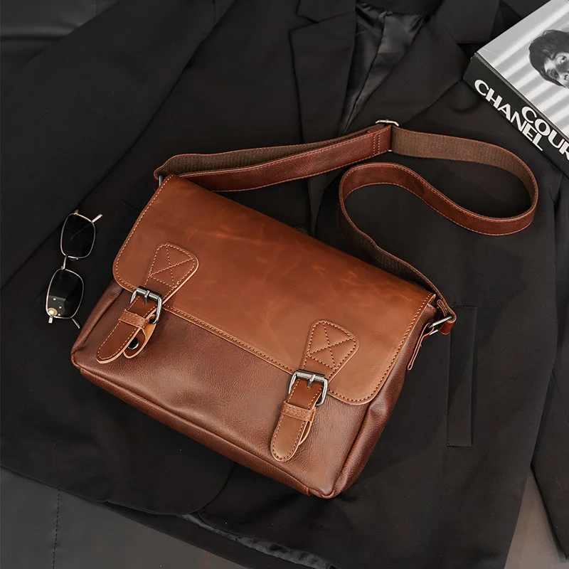 

Versatile Hasp Brown Men Messenger Bag Vintage Shoulder Crossbody Bags For Men Classic Leather Male Sling Bags