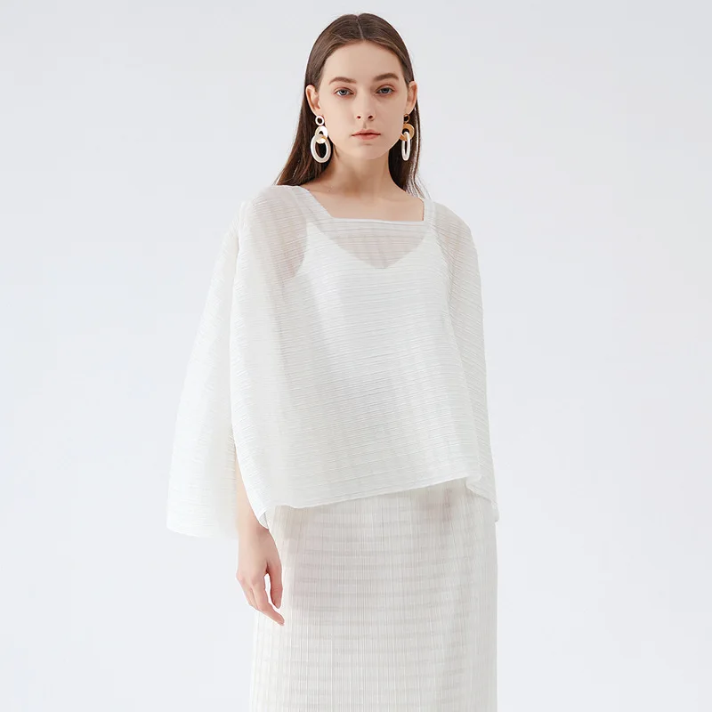 

Issey Miyake ladies top and small incense skirt pure white suit female trend high waist fashion loose casual two-piece suit