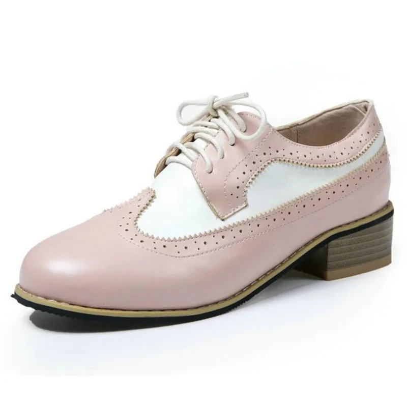 

Новые весенние женские оксфорды в британском стиле ретро туфли на плоской подошве с вырезами броги на среднем каблуке маленькие кожаные ту...