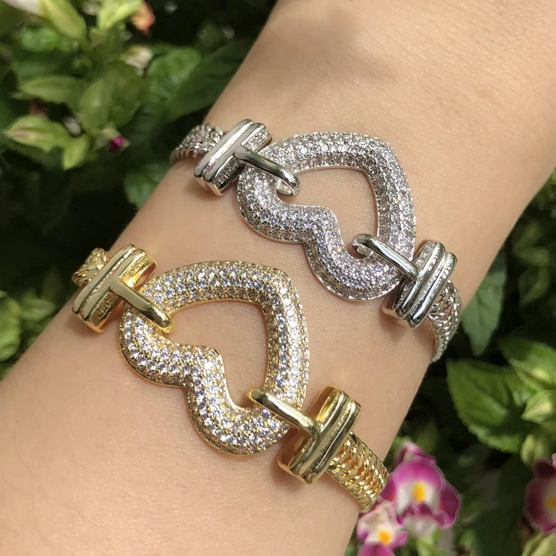 

Luxury Gold color Bracelet For Women Heart Pendant Cubic Zirconia Stone Punk Bracelets Bangles Boho Cuban chain Bracelet Jewelry