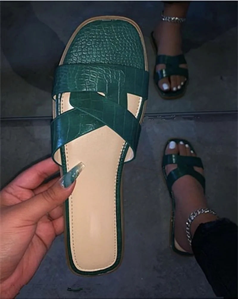 

BRKWLYZ Women's Sandals Casual Slip-On Casual Shoes Outside Platform Slippers Ladies Cute Flat Slippers Women's Hot