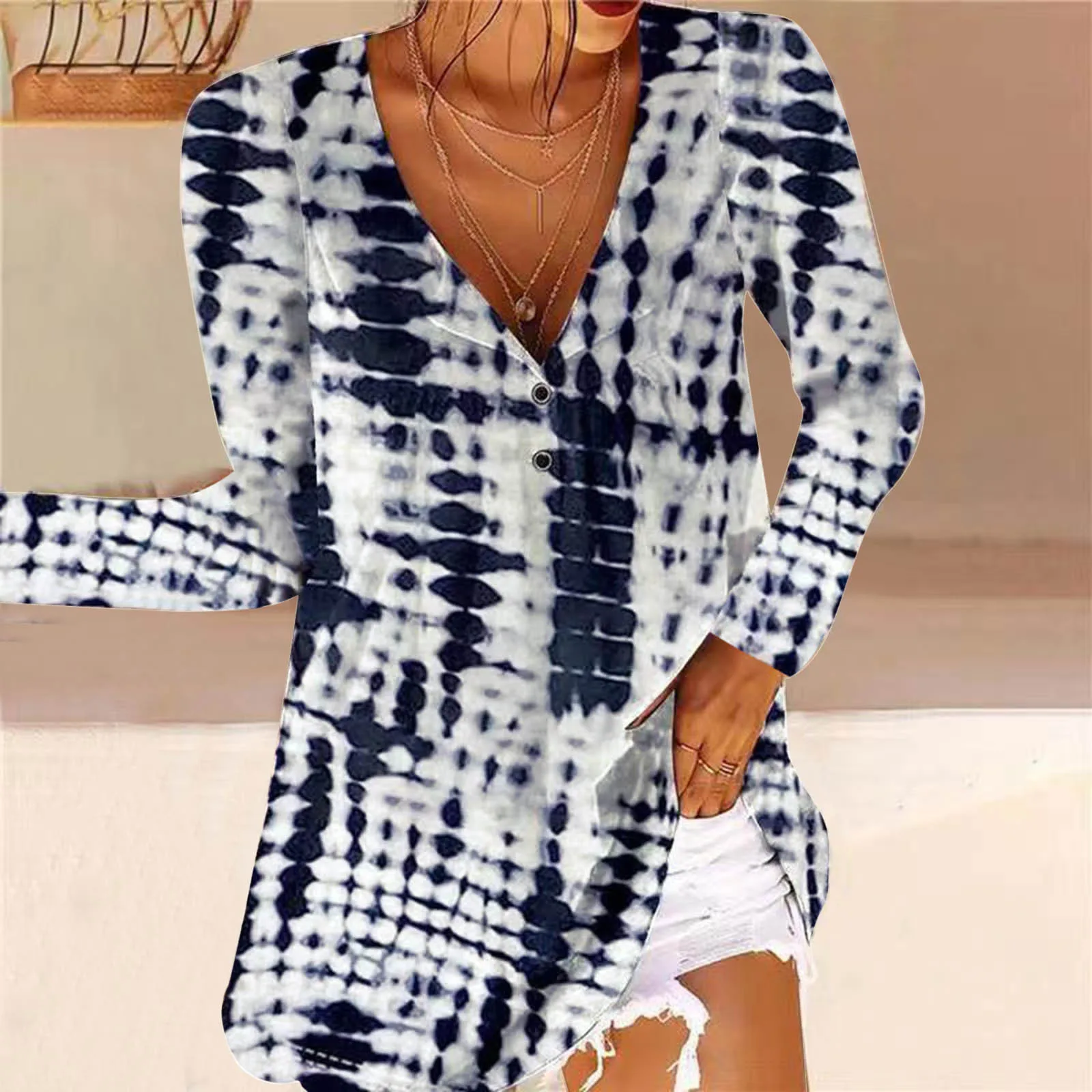 

Женская футболка с длинными рукавами, глубоким v-образным вырезом, пуговицами и карманом, персонализированная цветная блузка с принтом, Пов...