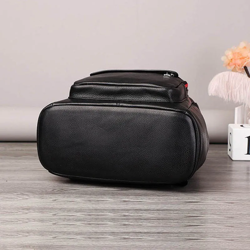 

2020 New Ieather backpack female Korean fashion trend top layer leather backpack large capacity leisure travel bag