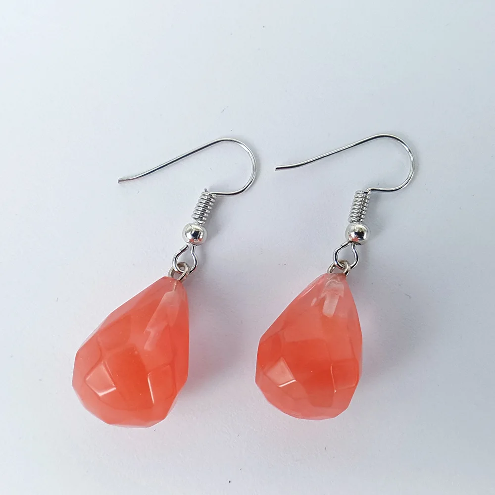 Популярные серьги в форме капли из натурального драгоценного камня для девушек