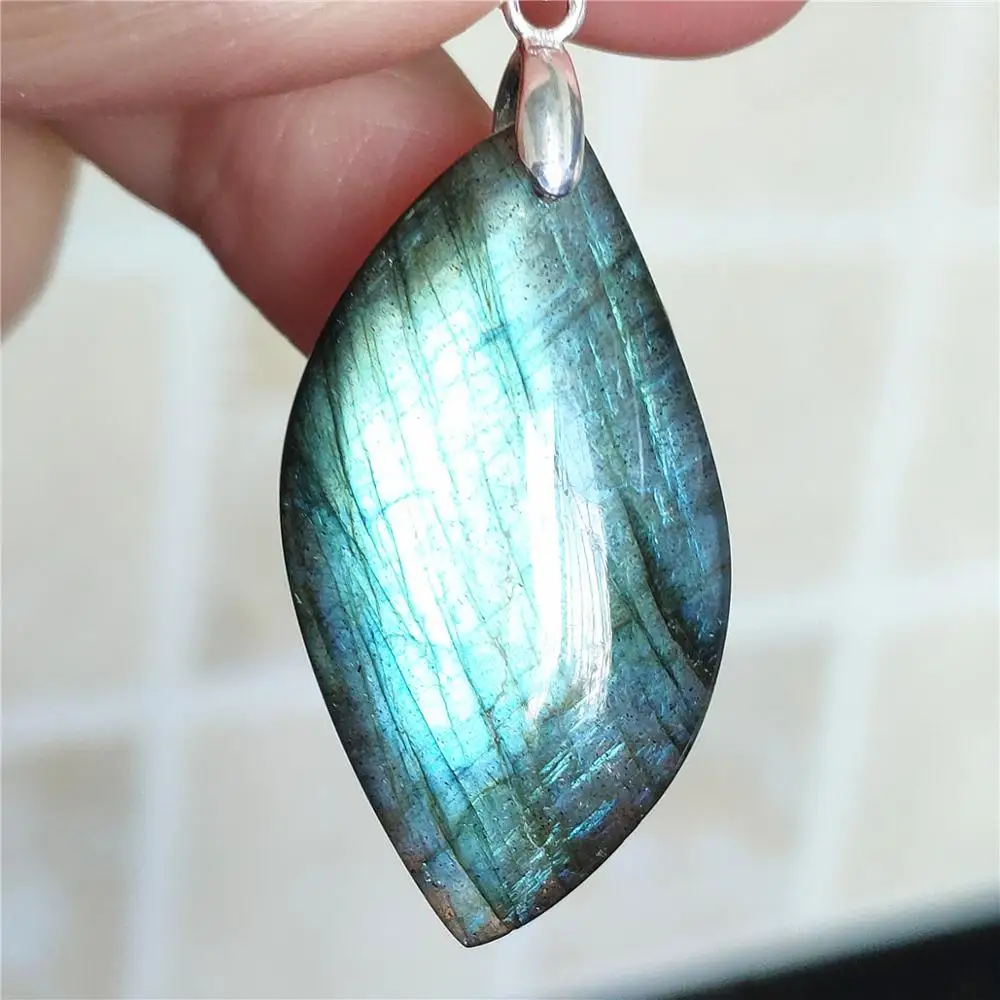 

Genuine Natural Blue Light Labradorite Women Men Pendant 35x17x9mm Labradorite Rare Gemstone Necklace Jewelry Fashion AAAAA