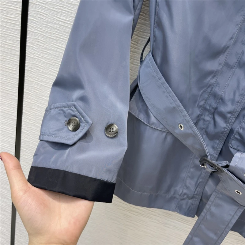 

High Quality Women Short Trench Jackets Vintage Turn Down Collar Large Pockets Nylon Windbreaker Women Casual Outerwear