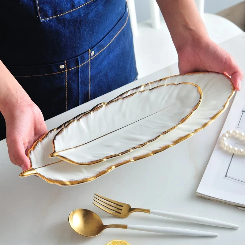 

Ceramic Gold Plating Storage Tray Fruit Cake Tableware Plate Leaf Feather Shape Jewelry Cosmetic Organizer Desktop Decoration