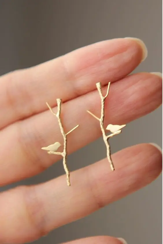 

HAND İŞCİLİĞİ SPECIAL DESIGN DALDAKİ BIRD WOMEN 'S EARRINGS