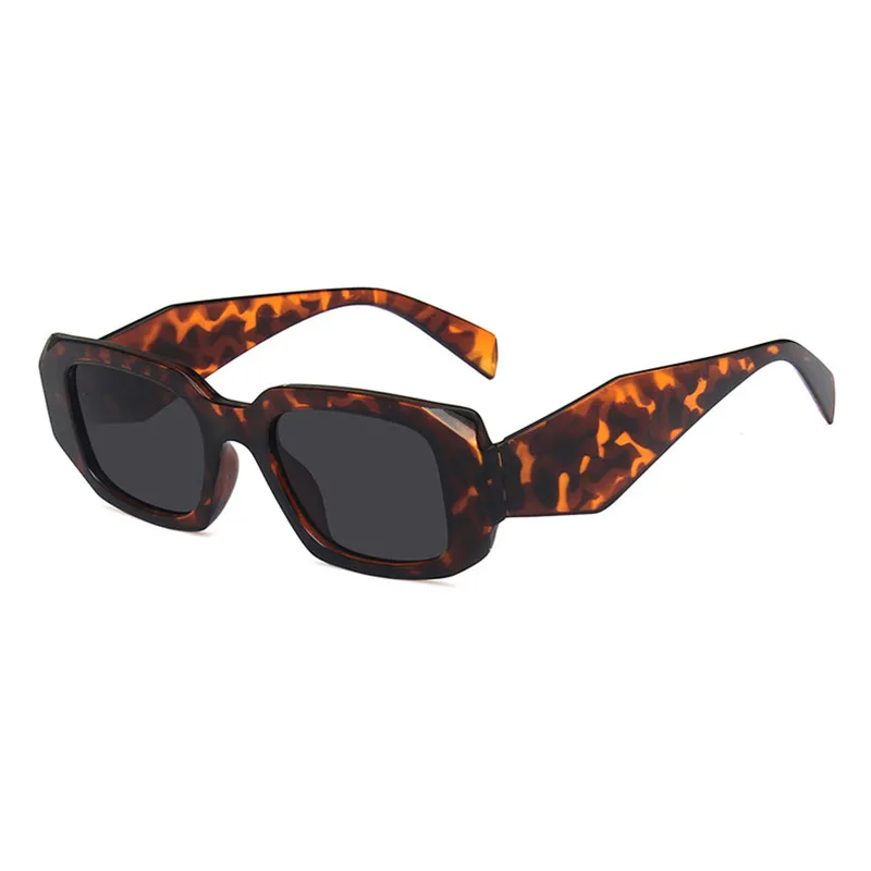 

2021 Irregular Eyewear Female Classic Frame Sunglasses New Eyeglasses Women Fashion Retro Leopard Print Sun Glasses