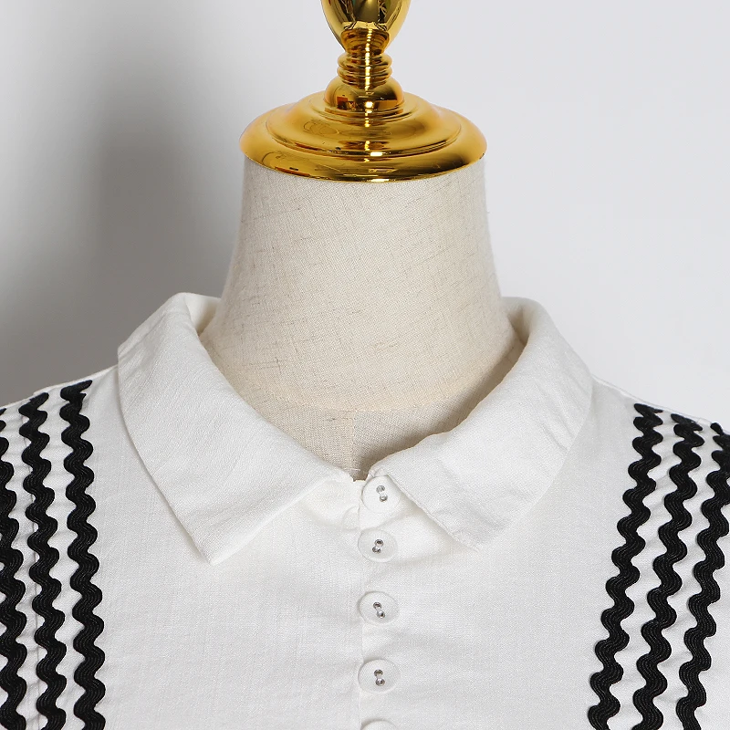 Женское платье Русалка TWOTWINSTYLE весеннее приталенное с рукавами фонариками