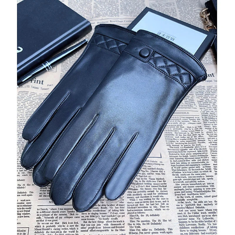 Мужские кожаные перчатки зимние теплые плюс бархат для езды на мотоцикле