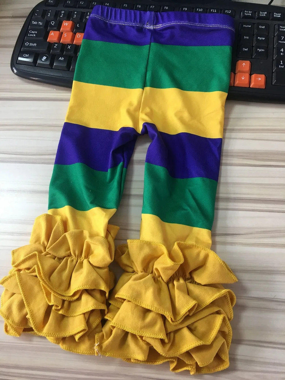 Mardi Gras праздничная одежда для маленьких девочек; Цвет фиолетовый, зеленый и золотой; леггинсы