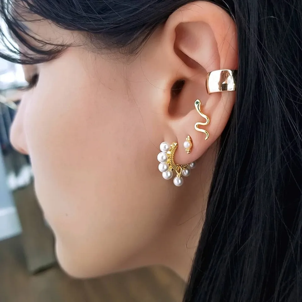 

100% 925 Sterling Silver Pearl Ear Piercing Cartilage Hoop Earrings For Women Round Huggies Fine Jewelry Pendientes