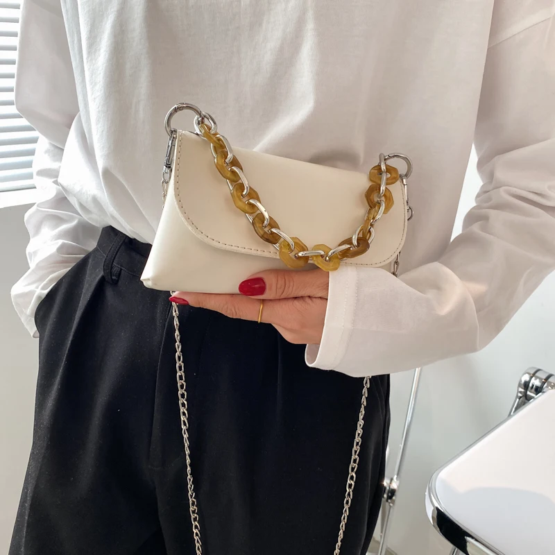 

LIKETHIS Lady Small Clutches 2021 New Luxury Metal Chain Shoulder Bags for Women Pu Leather Crossbody Bag Mini Phone Purse Sac