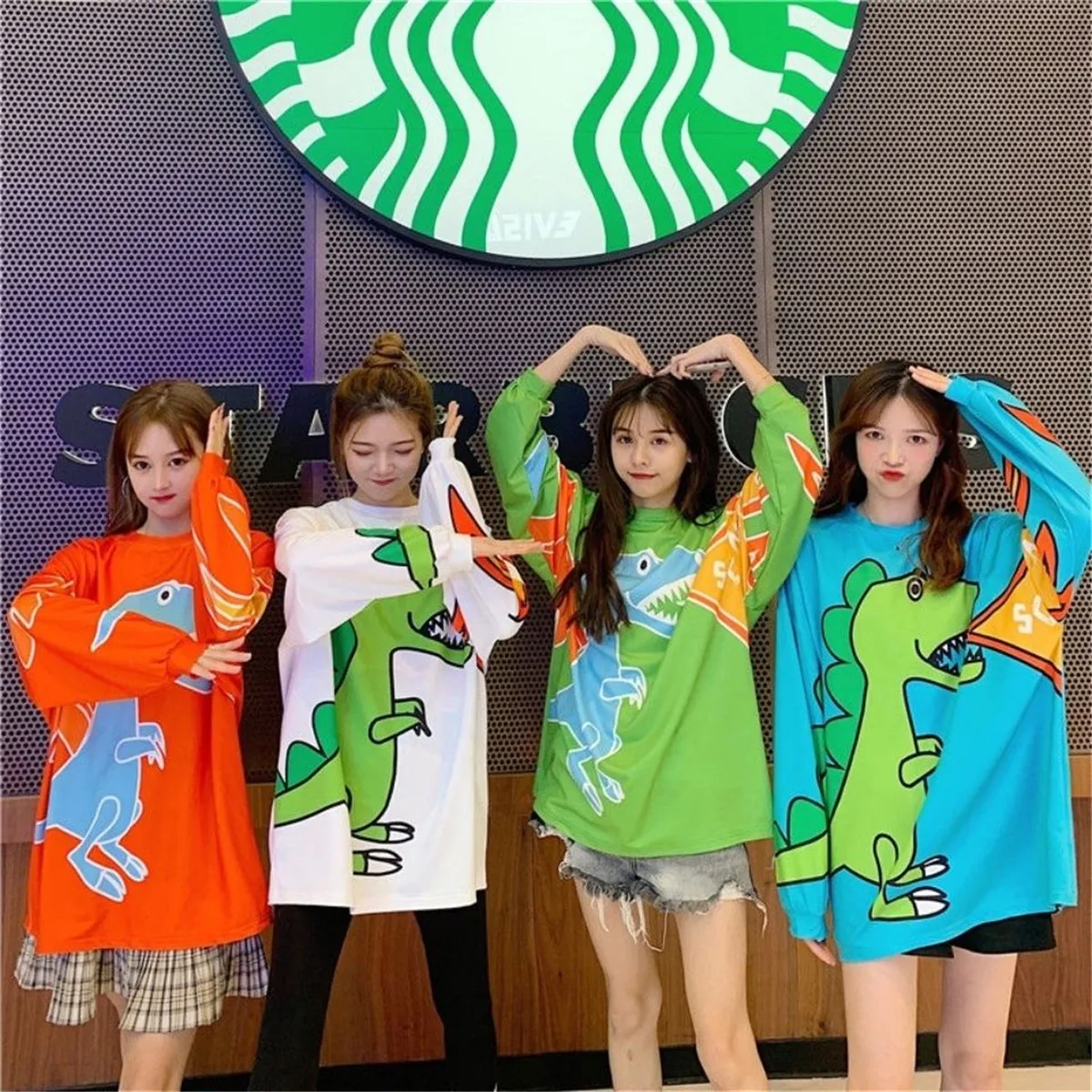 

Толстовка женская с капюшоном, милый свитшот с мультяшным драконом, свободный смешной Топ в стиле хип-хоп, уличный пуловер в Корейском стиле...