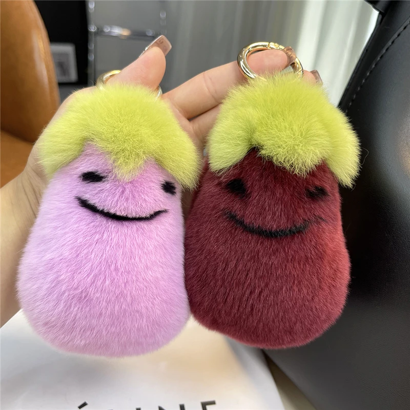 

Пушистый симпатичный брелок в виде мерцающего шара, баклажан, плюшевая игрушка, подвеска для сумки, женский брелок для автомобиля, безделуш...