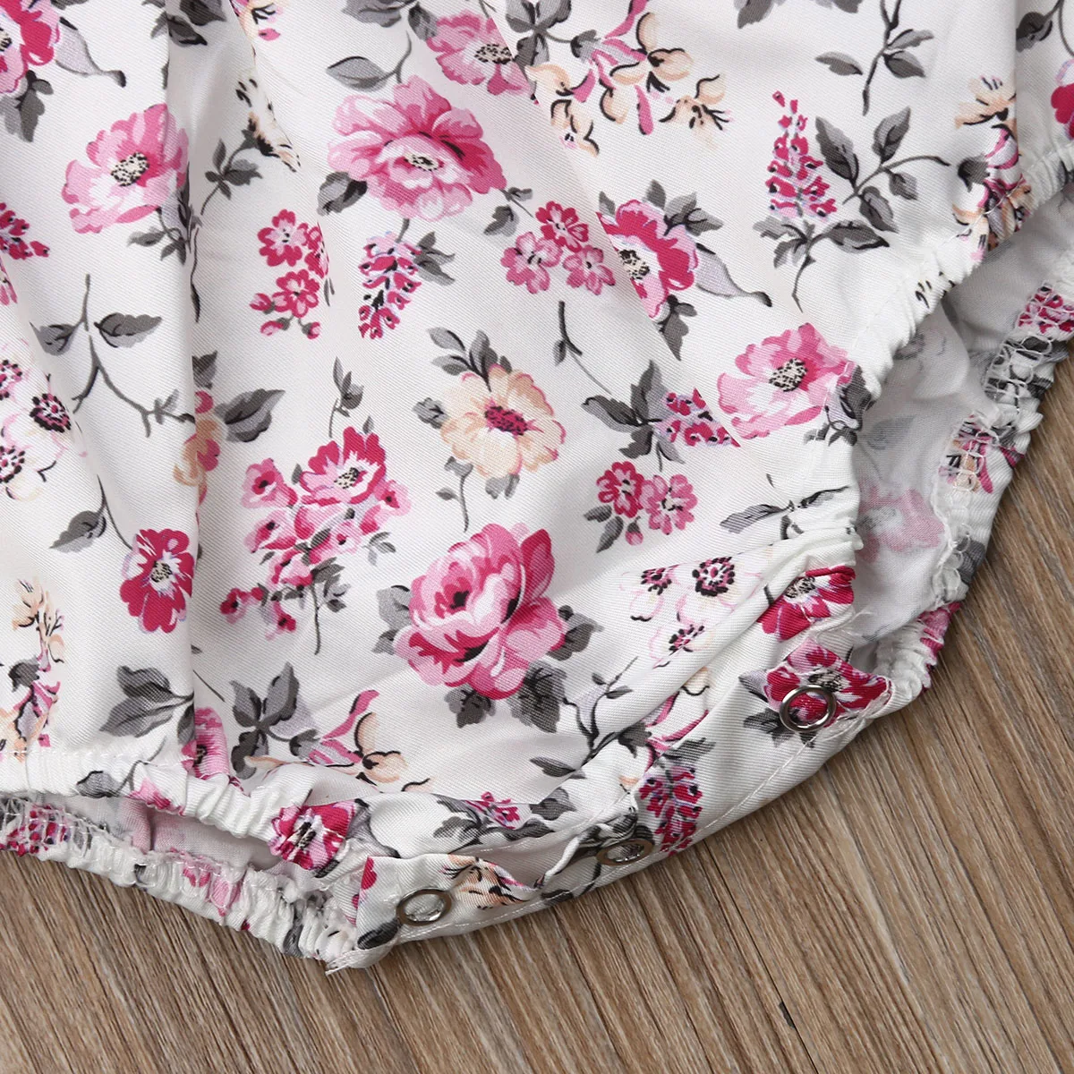 Одежда для новорожденных девочек цветочный комбинезон с оборками длинным