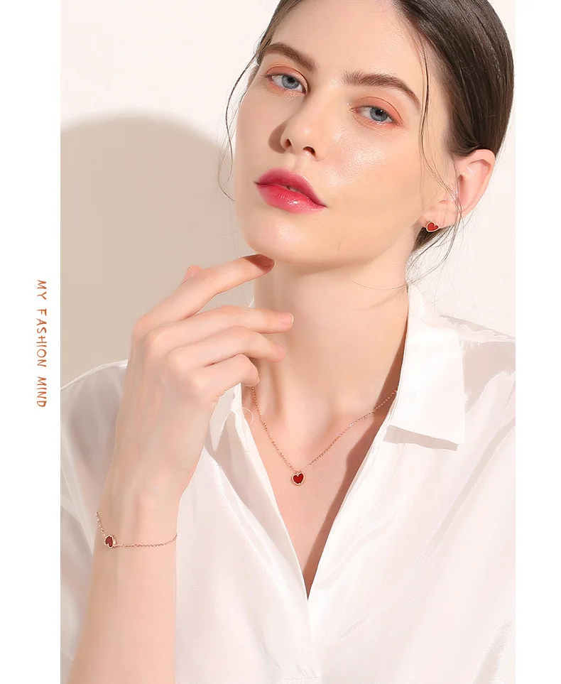 

Heart-shaped Bracelet Alloy Chain Lucky Heart Charm Bracelet for Women Girls Wrist Bracelets Gift Jewelry for Summer Beach