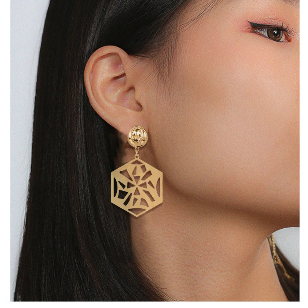

New Fashion Geometric Golden Earrings Women's Exaggerated Punk Statement Earrings Jewelry Wholesale