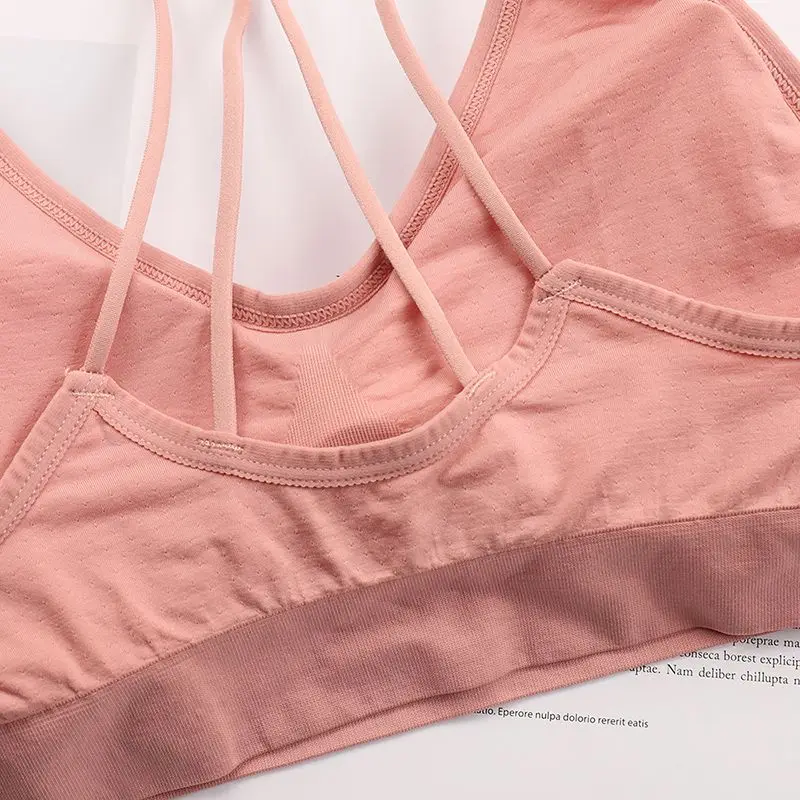 Антибликовый спортивный бюстгальтер из ледяного шелка красивый с двойными