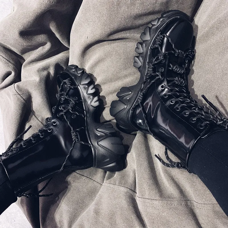 Женские мотоциклетные ботинки Зимние ботильоны на платформе в британском стиле