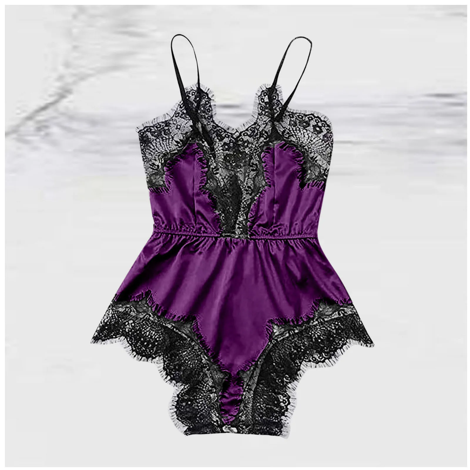 Боди женское однотонное на бретельках кружевной жилет с вырезами прозрачное