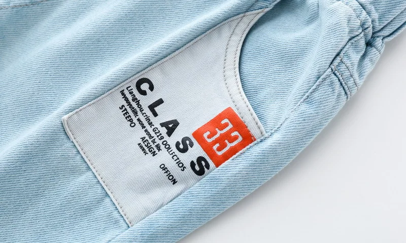 Летние джинсовые штаны для мальчиков корейские шорты маленьких с надписью